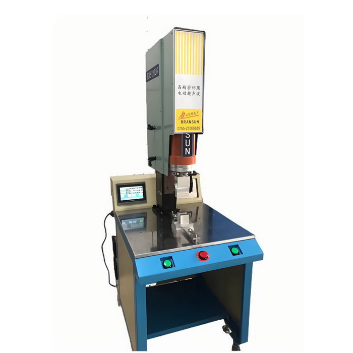 為什么選擇超聲波自動焊接機