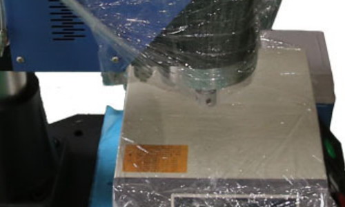 超聲波焊接機焊頭花紋和介質(zhì)的關系